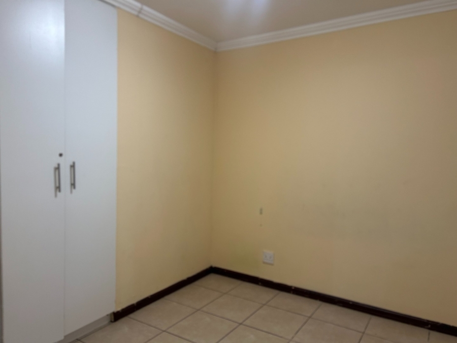 5 Bedroom Property for Sale in Beacon Bay North Eastern Cape